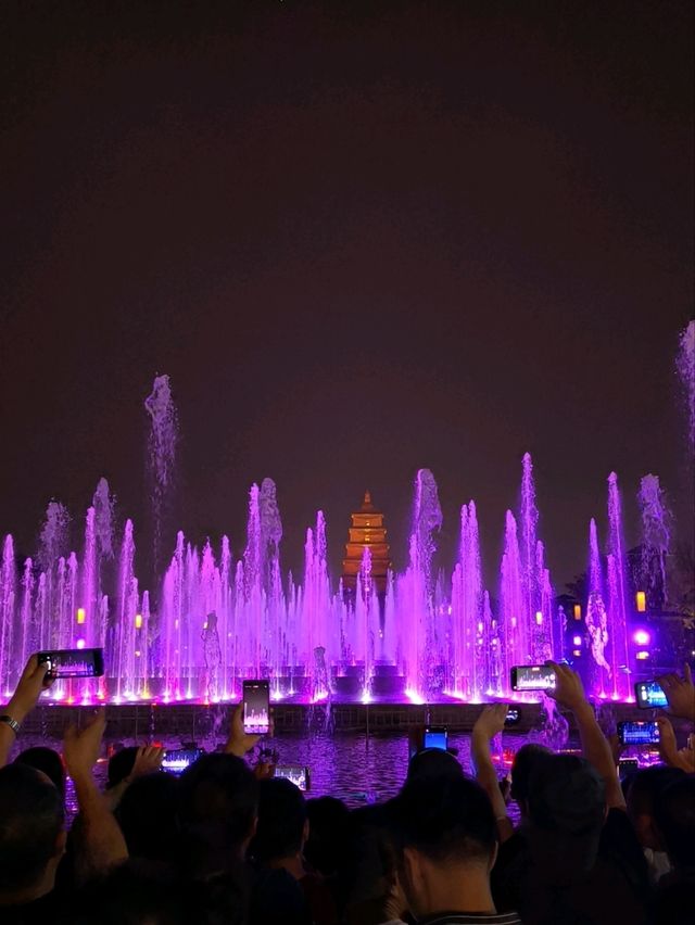 Xi’an Night Pulse 🌃 Xi’an Night Pulse 🌃