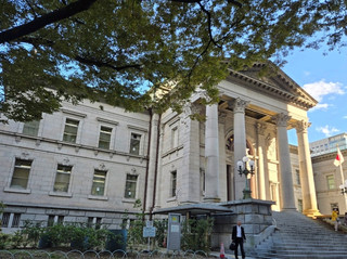 【大阪】大阪市　大阪府立中之島圖書館參觀。