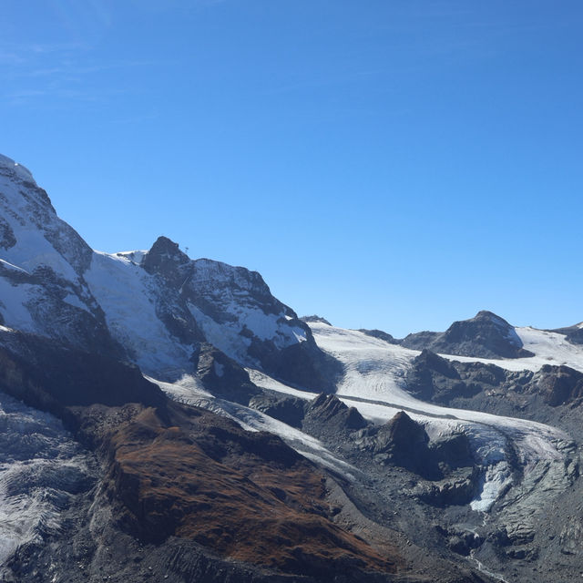 策馬特馬特洪峰的倒影 策馬特馬特洪峰的倒影