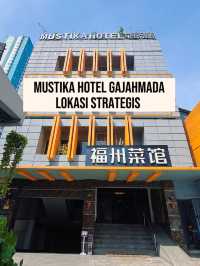 Hotel budget di Gajahmada, jantung ibu kota. 