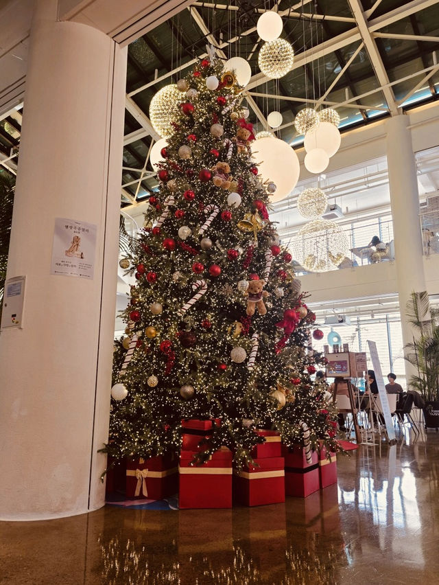 A Warm, Cozy Escape from the Winter Cold A Warm, Cozy Escape from the Winter Cold