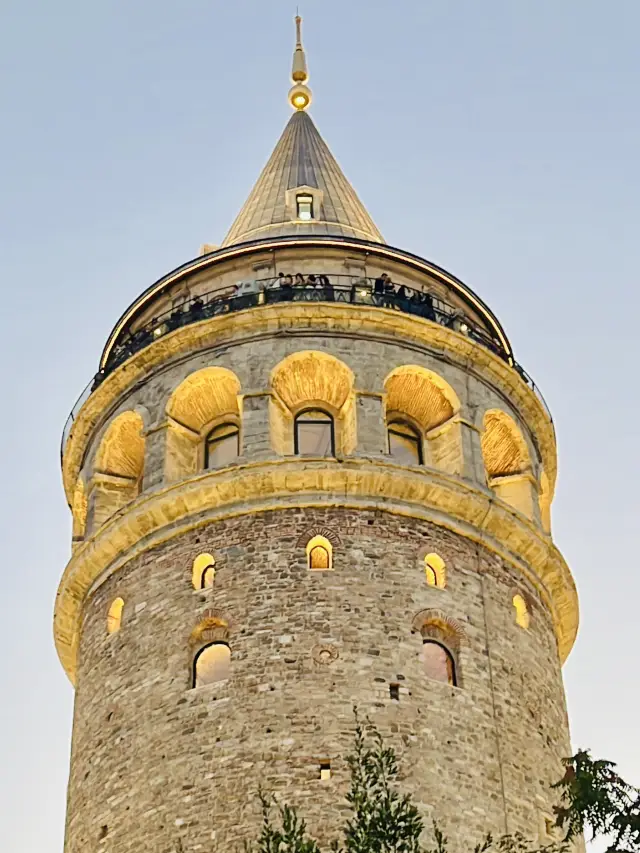 Istanbul: Galata Tower ✨ 🌃