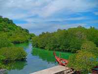 หาดทรายละเอียด อ่าวโลมาเกา เกาะพีพี สวยจึ้ง!!