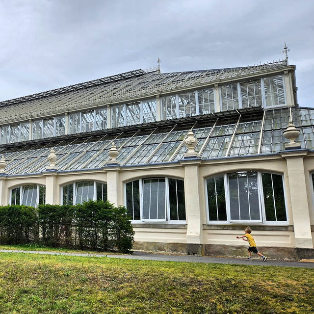 Relaxing Escape at Kew Gardens