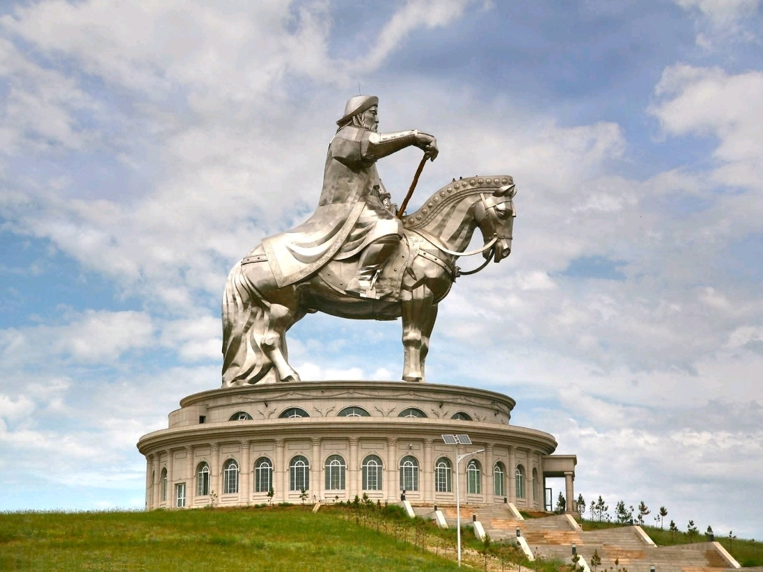 チンギス・ハーン記念碑：伝説のモンゴルの戦士への賛辞。 | Trip.com