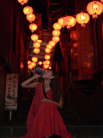 静けさを取り戻した夜と早朝の九份 | Trip.com — Тайвань
