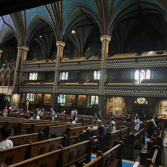 Notre-Dame Basilica of Montreal 🇨🇦