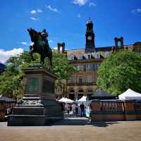 Wandering in Leeds: Notes from the Heart of Yorkshire