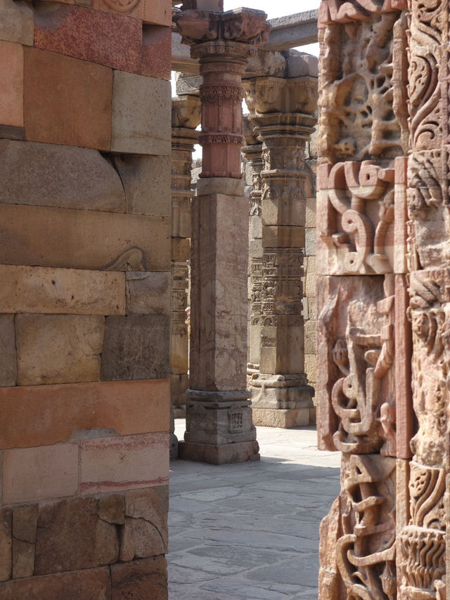 🏛️ Qutub Minar: A Towering Legacy in Delhi