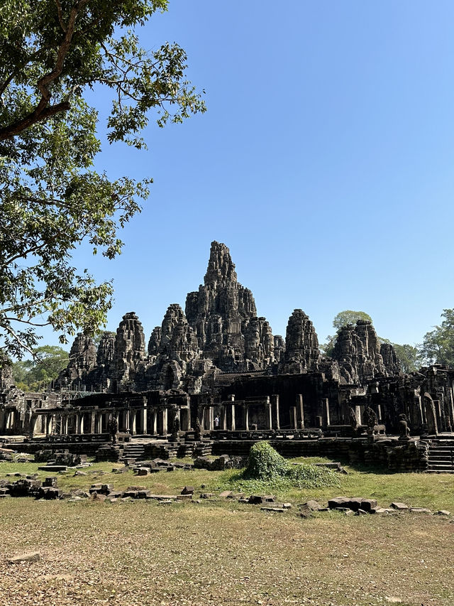 In the footsteps of Lara Croft! 