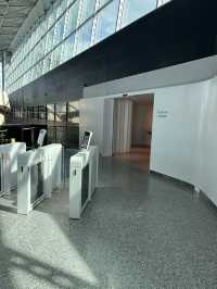 【Finnair Lounge（ヘルシンキ空港・シェンゲン内）】気軽に使える北欧スタイルの快適ラウンジ