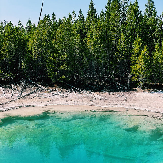 🌄 Yellowstone Hidden Icons – Another Set of Must-See Landmarks 🌄