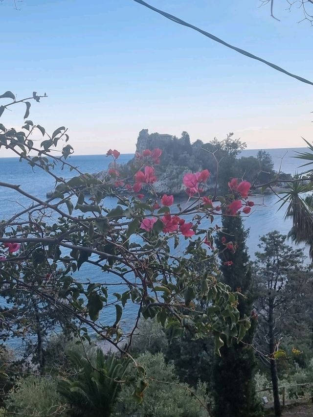 Taormina – Sicily’s Hilltop Treasure