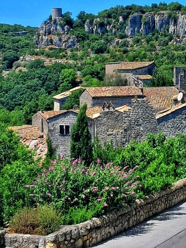 🏞️ Balazuc – Cliffside Charm in the Heart of Ardèche, France