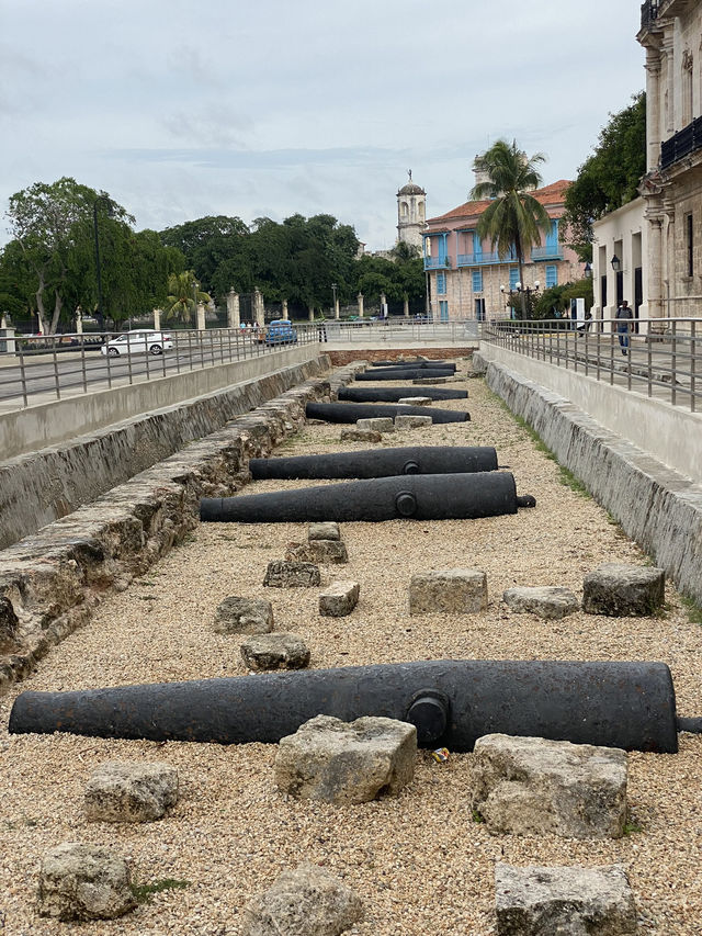 Old Havana in 48 Hours: Colonial Charms & Cultural Finds  Old Havana in 48 Hours: Colonial Charms & Cultural Finds