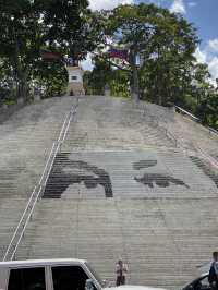 This Tour in Caracas brings the energy with colonial streets!