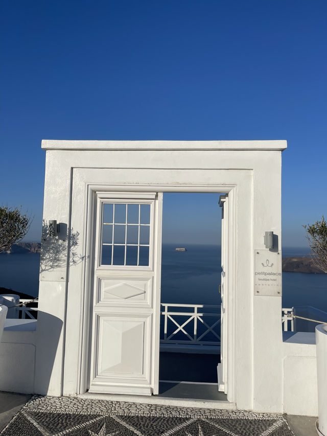 🌅 Santorini Sunrise – Aegean Magic in Gold & Blue 🏖️✨