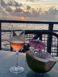 Maldives Magic: 3 Resorts That Redefine Paradise