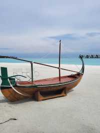 A Journey into Rock and Roll Style: Hard Rock Hotel Maldives