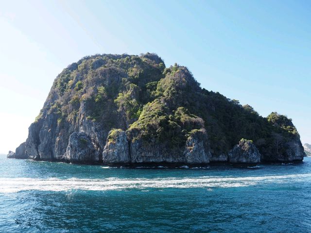 Паром на Пхи‑Пхи: как самостоятельно добраться с Пхукета