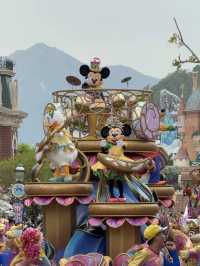 ✨ Thrills, adventure, and imagination come alive! 🎢🔥🐉