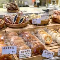 中国で日本風パンとケーキが食べられる可愛いお店「Poka Poka」