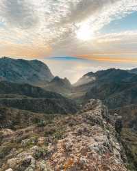 Living in the Sky: Soaring to New Heights in Tenerife's Mascavalley 🤙🏾☁️