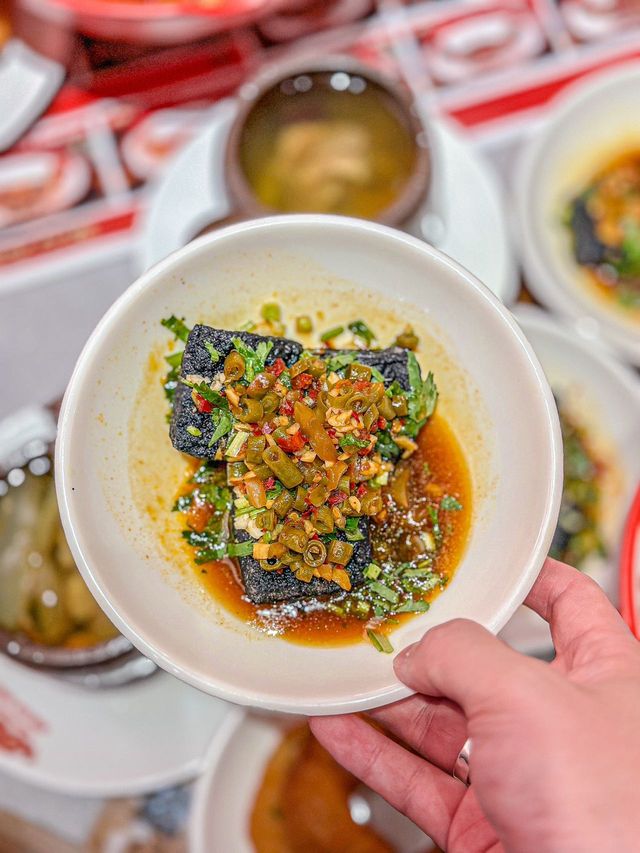 這家湘菜館也太下飯了吧