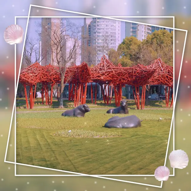 靜安雕塑公園，這裡也能賞櫻花