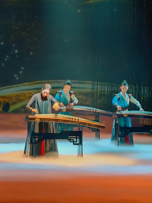 今日觀演 | 如夢令沉醉於古箏情境音畫 今日觀演 | 如夢令沉醉於古箏情境音畫