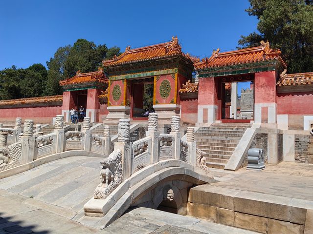 裕陵是東陵最主要的陵寢