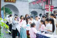 比起麗江古鎮，我更愛帶孩子來這裡