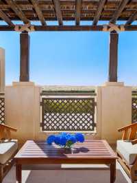 🌟 Abu Dhabi's Desert Oasis: Top Hotel Picks 🌟