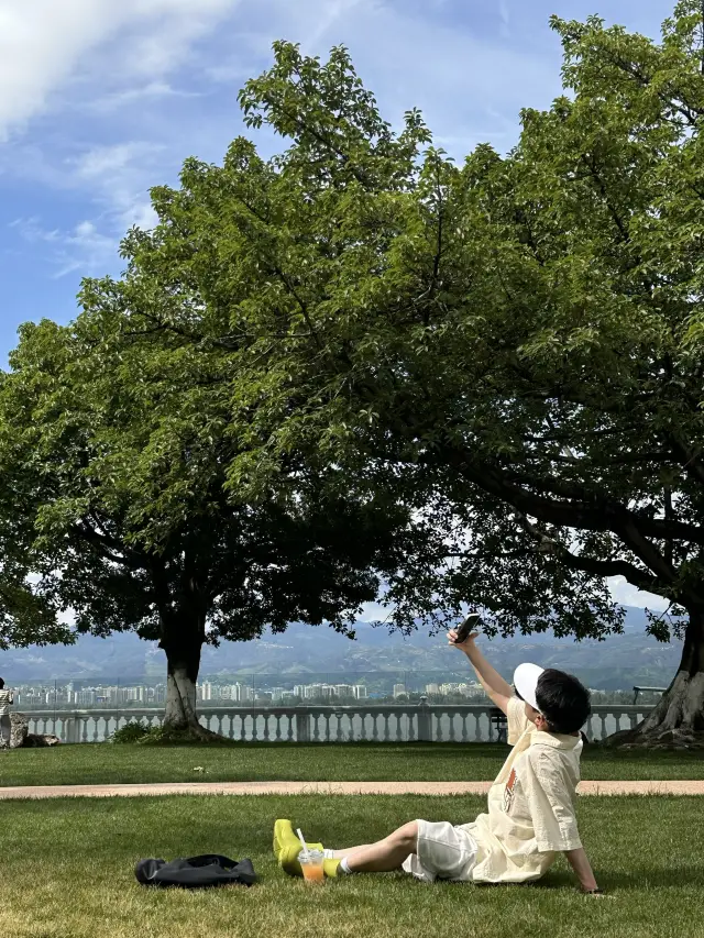 Xichang's most beautiful hotel lives up to its name!!