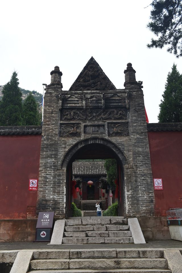 遼塔之冠——覺山寺塔。