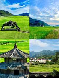 稻田中央的古建築，遺世獨立240年。