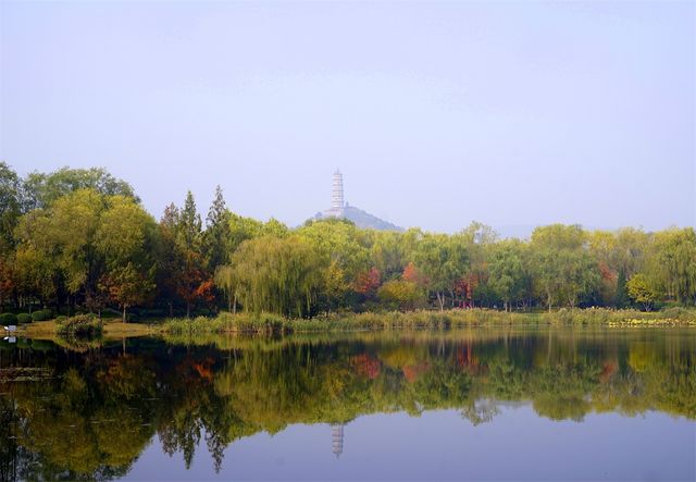 秋日裡，走進有著農耕印記的北坞公園。
