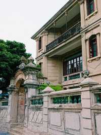 Honey Moon at Gulangyu: The Island of Romantic Beauty