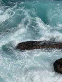 Discover the Enchanting Blue Sea at Boundary Island