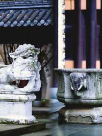 江南有自己的懸空寺，浙江台州萬佛寺