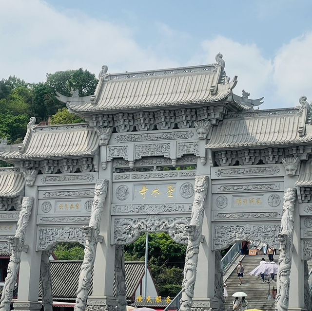 A Must Visit Buddhist Temple in Mianyang 🇨🇳