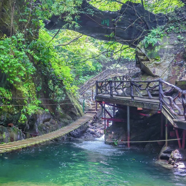 不敢相信這真的是清遠！！廣版九寨溝💚