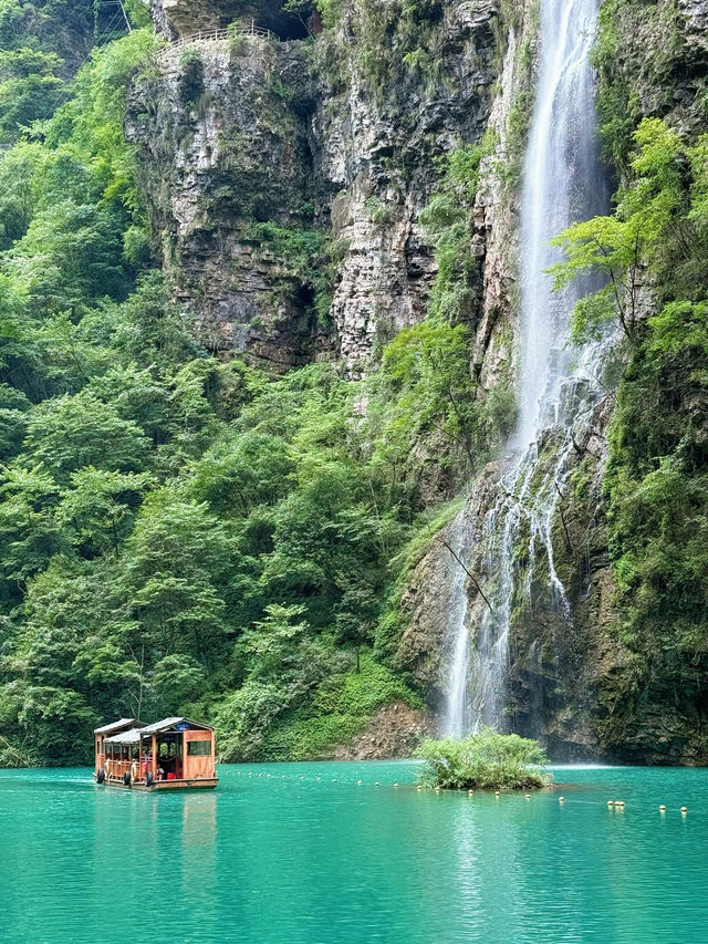 【天門山懶人包｜雲端漫步玻璃棧道尖叫體驗