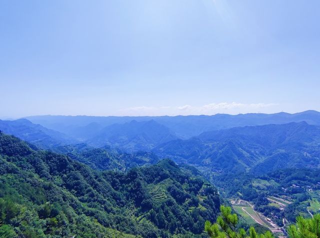 去利川蘇馬蕩，邂逅22℃嘅夏天