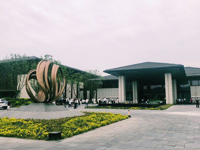 一個人旅行唔孤單，成都嘅五星級天堂