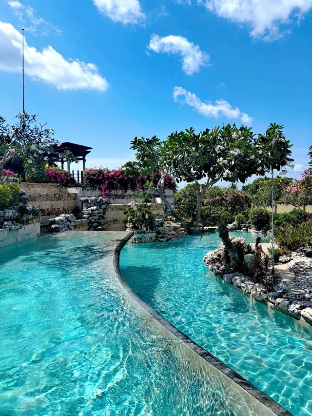 巴厘島阿雅娜｜一篇搞掂，住邊玩乜食乜都有