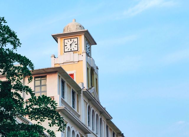 南洋風情，騎樓密碼：一座會呼吸嘅建築史詩