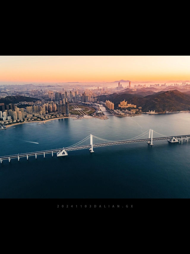 📸 DALIAN UNMASKED: Soul of a Seaside Metropolis (My Leica’s Love Letter)