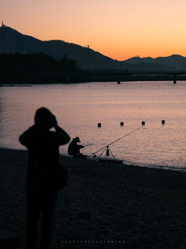 📸 DALIAN UNMASKED: Soul of a Seaside Metropolis (My Leica’s Love Letter)