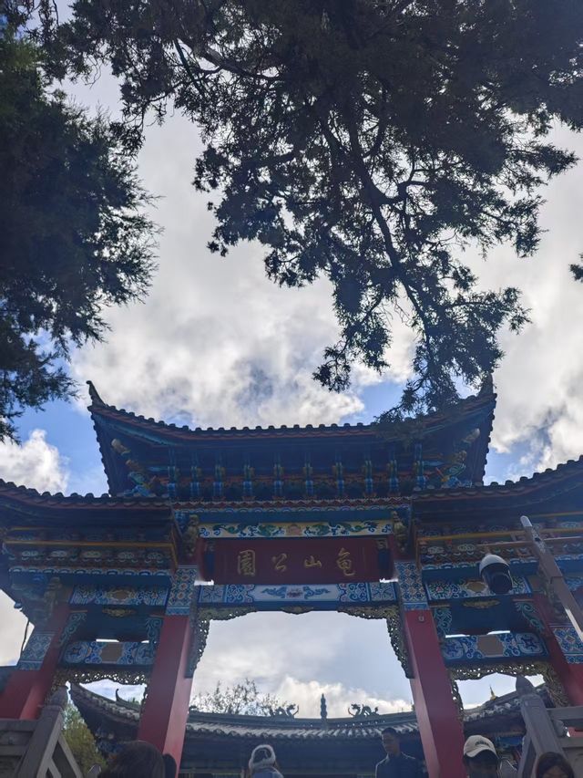 別畀濾鏡呃到，呢個先係真實嘅香格里拉